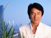 Jackie Chan Tanggapi Kekhawatiran Penggemar Tentang Kesehatannya di Usia Ke-70 Jackie Chan Tanggapi Kekhawatiran Penggemar Tentang Kesehatannya di Usia Ke-70