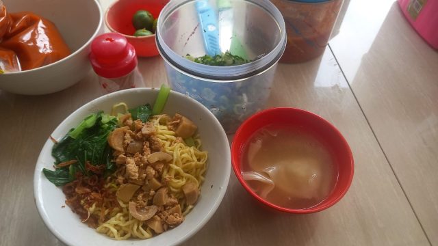 Inilah 4 Perbedaan Dasar Mie Ayam Bangka vs Mie Ayam Jawa yang Wajib Kalian Tahu