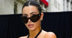 Bianca Censori dan Pilihan Fashion Mengejutkan di Grammy: Desakan Kanye West?” Bianca Censori, foto Instagram