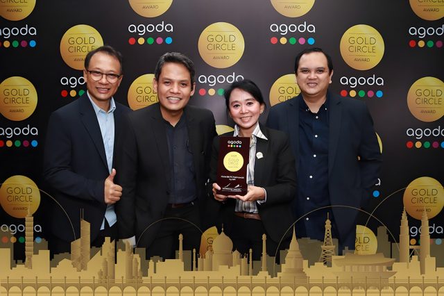 Hotel 88 ITC Fatmawati Jakarta Agoda Gold Circle Award 2024 - sumber foto Istimewa