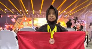 Atut, Si Jenius Cilik yang Harumkan Nama Indonesia di Olimpiade Matematika Thailand Atut peraih medali perunggu Thailand International Mathematics Olympiad 2025 - sumber foto Google