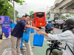Hangatkan Ramadan, PERURI Bagikan Takjil Gratis untuk Masyarakat Sekitar Hangatkan Ramadan, PERURI Bagikan Takjil Gratis untuk Masyarakat Sekitar
