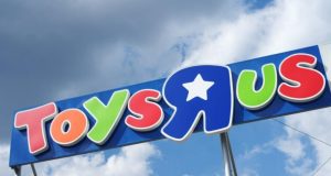 Toko Mainan Legendaris Toys R Us Bakal Dibuat Jadi Film Live-Action, Siap-Siap Nostalgia Maksimal! Toko Mainan Legendaris Toys R Us Bakal Dibuat Jadi Film Live-Action, Siap-Siap Nostalgia Maksimal!
