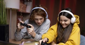 Level Up Cinta dan Keluarga: Main Game Bareng Buat Bonding Makin Dekat Ilustrasi Level Up Cinta dan Keluarga: Fenomena Main Game Bareng Buat Bonding Makin Dekat, Foto: Freepik