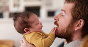 Begadang Seru Bareng Si Kecil: 5 Aktivitas Ayah di Malam Hari yang Bikin Momen Tak Terlupakan Ilustrasi Begadang Seru Bareng Si Kecil: 5 Aktivitas Ayah di Malam Hari yang Bikin Momen Tak Terlupakan