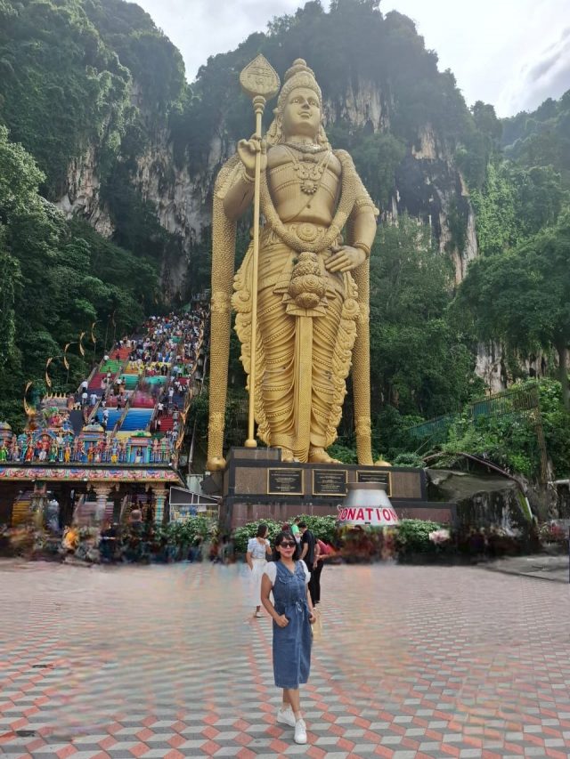 Batu Caves untuk Perempuan: Tips Aman & Inspiratif Menjelajahi Ikon Malaysia
