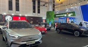 MG Ramaikan IIMS Surabaya 2025, Hadirkan Line Up Kendaraan Elektrifikasi Mencakup Segmen BEV dan HEV MG Ramaikan IIMS Surabaya 2025, Hadirkan Line Up Kendaraan Elektrifikasi Mencakup Segmen BEV dan HEV