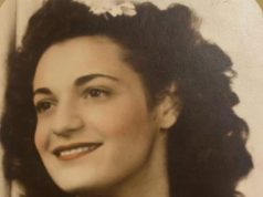 Ariana Grande Berduka, Sang Nenek Tercinta Marjorie “Nonna” Grande Meninggal Dunia di Usia 99 Tahun Ariana Grande Berduka, Sang Nenek Tercinta Marjorie “Nonna” Grande Meninggal Dunia di Usia 99 Tahun