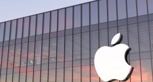 iPhone Lipat Segera Debut! Produksi Layar Dimulai, Rilis Tahun 2026 iPhone Lipat Segera Debut! Produksi Layar Dimulai, Rilis Tahun 2026