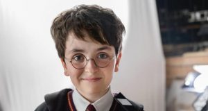 Kembalinya Dunia Sihir: Serial TV Harry Potter Mulai Syuting, First Look Dirilis! Kembalinya Dunia Sihir: Serial TV Harry Potter Mulai Syuting, First Look Dirilis!