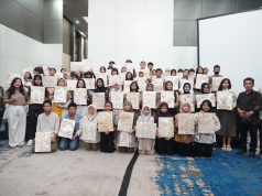 Kreatif dan Ramah Lingkungan! Lukisan Anak dari Ampas Kopi Dipamerkan di Mercure Alam Sutera Kreatif dan Ramah Lingkungan! Lukisan Anak dari Ampas Kopi Dipamerkan di Mercure Alam Sutera