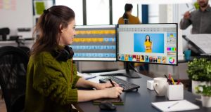 Photoshop Tambah Fitur AI Canggih: Harmony, Generative Upscale, dan Penghapus Lebih Akurat Photoshop Tambah Fitur AI Canggih: Harmony, Generative Upscale, dan Penghapus Lebih Akurat