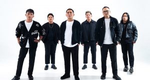 “Berdiri Teman (20th Anniversary)”: Nostalgia dan Reuni Emosional Closehead “Berdiri Teman (20th Anniversary)”: Nostalgia dan Reuni Emosional Closehead