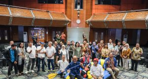 Kemenpar Perkuat Standar Keselamatan dan Keamanan Wisata Arung Jeram Kemenpar Perkuat Standar Keselamatan dan Keamanan Wisata Arung Jeram