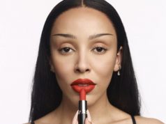 M.A.C. Umumkan Doja Cat Sebagai Duta Global di VMA 2025 M.A.C. Umumkan Doja Cat Sebagai Duta Global di VMA 2025