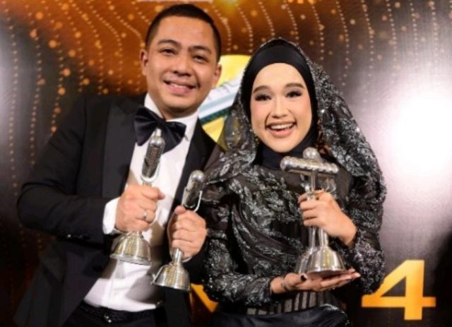 'Masing Masing' Ade Govinda & Ernie Zakri Menangi AIM 2025