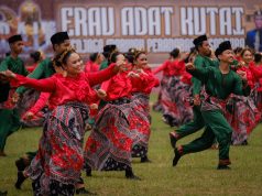 Menteri Pariwisata: Pesta Adat Erau di Kutai Kartanegara Perkuat Perputaran Ekonomi Menteri Pariwisata: Pesta Adat Erau di Kutai Kartanegara Perkuat Perputaran Ekonomi