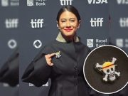 Dian Sastrowardoyo Pamer Pin ONE PIECE Saat Premiere The Fox King di TIFF Dian Sastrowardoyo Pamer Pin ONE PIECE Saat Premiere The Fox King di TIFF - sumber foto Istimewa