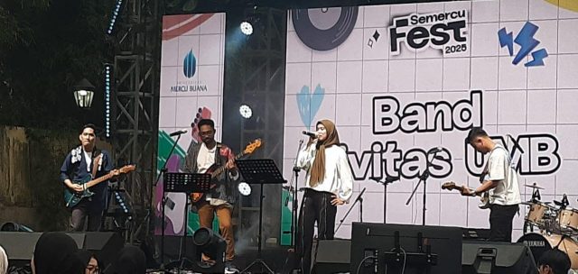 Universitas Mercu Buana, Semercu Fest 2025, festival kampus, inovasi mahasiswa, HUT ke-40 UMB, kampus kreatif, pendidikan tinggi Indonesia, Prof. Rizki Briandana, Banda Neira, Rony Parulian Universitas Mercu Buana, Semercu Fest 2025, festival kampus, inovasi mahasiswa, HUT ke-40 UMB, kampus kreatif, pendidikan tinggi Indonesia, Prof. Rizki Briandana, Banda Neira, Rony Parulian