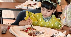 Menggali Kreativitas dan Kepedulian Lingkungan di Hari Batik Nasional bersama Swiss-Belinn Airport Surabaya Menggali Kreativitas dan Kepedulian Lingkungan di Hari Batik Nasional bersama Swiss-Belinn Airport Surabaya