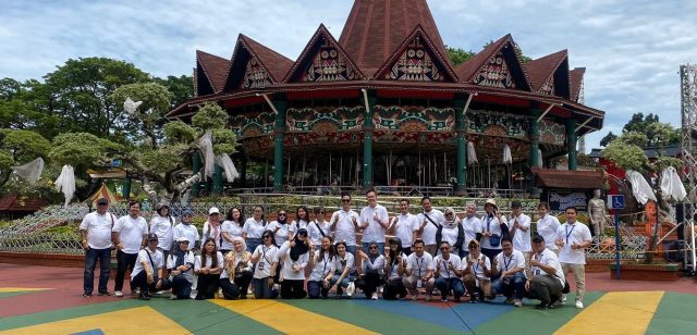 All Sedayu Hotel Kelapa Gading Rayakan 12 Tahun Kebersamaan Lewat Gathering “Fun Together” di Dufan All Sedayu Hotel Kelapa Gading Rayakan 12 Tahun Kebersamaan Lewat Gathering “Fun Together” di Dufan
