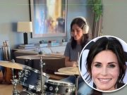 Courteney Cox Tampil Rock ‘n Roll! Aksi Main Drum “Smells Like Teen Spirit” Viral courteney cox bermain drum - sumber foto Instagram courteney cox