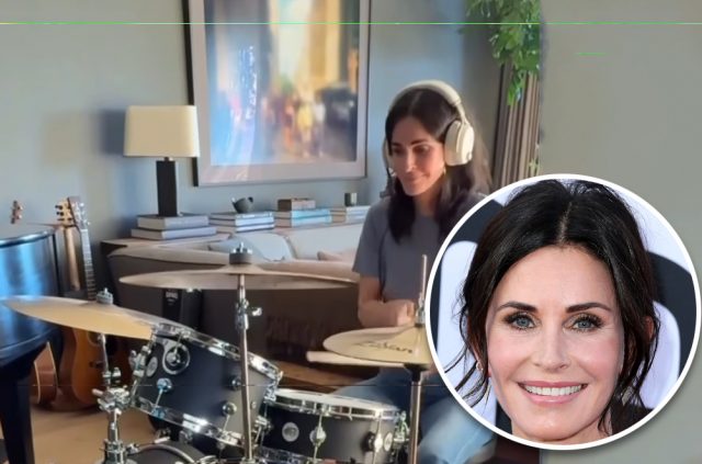 courteney cox bermain drum - sumber foto Instagram courteney cox