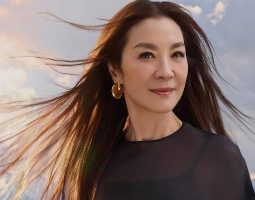 Michelle Yeoh Terima Beruang Emas Berlin 2026, Penghormatan untuk Perjalanan Karier yang Visioner Michelle Yeoh Terima Beruang Emas Berlin 2026, Penghormatan untuk Perjalanan Karier yang Visioner