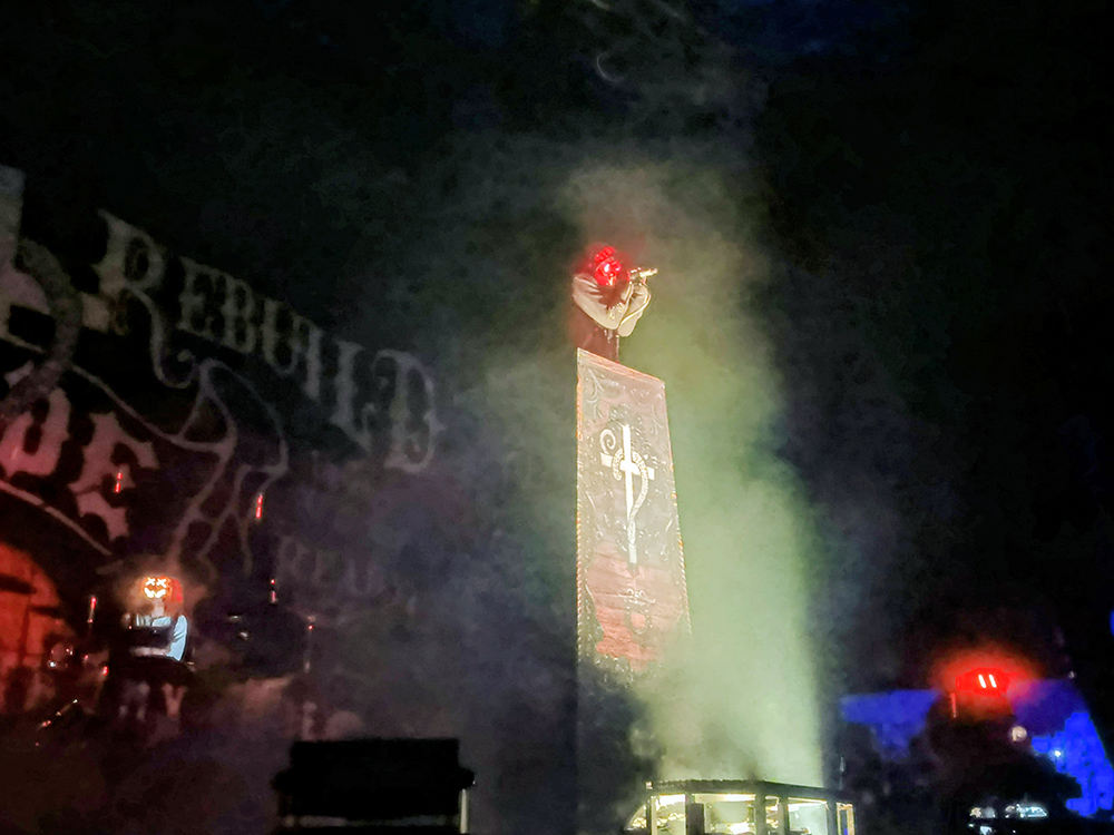 HYDE [INSIDE] LIVE 2025 WORLD TOUR – JAKARTA - HYDE mengunjang Jakarta - Sumber foto Adi/Urbanvibes