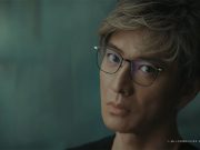 Takuya Kimura Buktikan: Dewasa Itu Keren Lewat Kampanye “Black Tears” OWNDAYS Takuya Kimura OWNDAYS Black Tears campaign - sumber foto Owndays