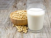 Susu Kacang Kedelai, Fakta Yang Wajib Kamu Ketahui! ilustrasi susu kedelai