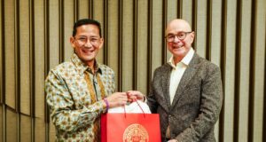 Menparekraf Jajaki Peluang Kerja Sama dengan Northeastern University Boston Amerika Serikat