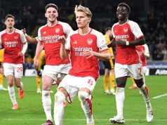 Puncak Klasemen Liga Inggris Sementara Milik Arsenal, Tapi Tantangan Berat Menunggu Arsenal merayakan kemenangan - sumber poto google