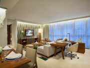 Ascott Sudirman Jakarta: Akomodasi Premium dan Lengkap di Jantung Ibu Kota Ruang Keluarga Ascott Sudirman Jakarta 2 bedroom apartment