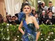 Met Gala 2024: Perayaan Fashion Bertema “Sleeping Beauties” yang Memukau Zendaya Gala Dinner 2024 Sleeping Beauties - sumber foto Getty Images