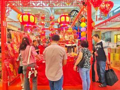 Sambut Tahun Ular Kayu dengan Keceriaan di Mal Ciputra Jakarta: Lucky New Year Lucky You Bazaar Kuliner & Bazaar Imlek di Mal Ciputra Jakarta - sumber foto Mall Ciputra Jakarta