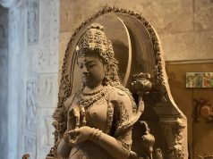 Arca Prajnaparamita, Keindahan dan Kesempurnaan Patung Era Singosari Kerajaan Singosari Arca Prajnaparamita - sumber foto BATIQA Hotels