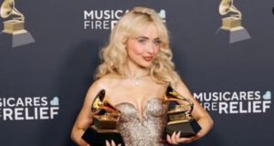Sabrina Carpenter Raih Dua Piala Grammy di 2025