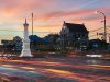 Yogyakarta, Pusat Alam Semesta yang Penuh Pesona! Tugu Yogyakarta - sumber foto BATIQA Hotels Istock