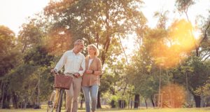 Rentan Iritasi Kulit, Ini Tips Memilih Popok Dewasa