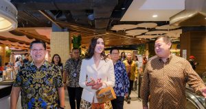 Kementerian Pariwisata Dukung “BINA Lebaran 2025” Perkuat Wisata Belanja Indonesia Kementerian Pariwisata Dukung "BINA Lebaran 2025" Perkuat Wisata Belanja Indonesia