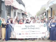 Arummi Berbagi Manfaat di Bulan Ramadan: Bagikan Susu Kacang Mede Sehat untuk yang Membutuhkan Arummi Berbagi Manfaat di Bulan Ramadan: Bagikan Susu Kacang Mede Sehat untuk yang Membutuhkan