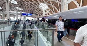 Peningkatan Volume Penumpang Whoosh Mulai Terjadi Pada Jumat 28 Maret 2025 Peningkatan Volume Penumpang Whoosh Mulai Terjadi Pada Jumat 28 Maret 2025