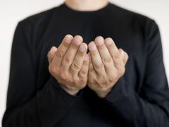 Berdoa: Bukan Sekadar Minta, Tapi Juga Menenangkan Hati Berdoa: Bukan Sekadar Minta, Tapi Juga Menenangkan Hati