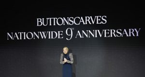 Rayakan 9 Tahun Buttonscarves, Ini Bukti Fashion Lokal Bisa Mendunia! Rayakan 9 Tahun Perjalanan, Buttonscarves Gelar Nationwide 9th Anniversary Serentak di 20 Kota di Indonesia - sumber foto Istimewa