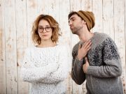 Bucin Tolol: Ketika Cinta Membutakan Logika, Tapi Tetap Dinormalisasi Ilustrasi Bucin Tolol: Ketika Cinta Membutakan Logika, Tapi Tetap Dinormalisasi, Foto: Freepik