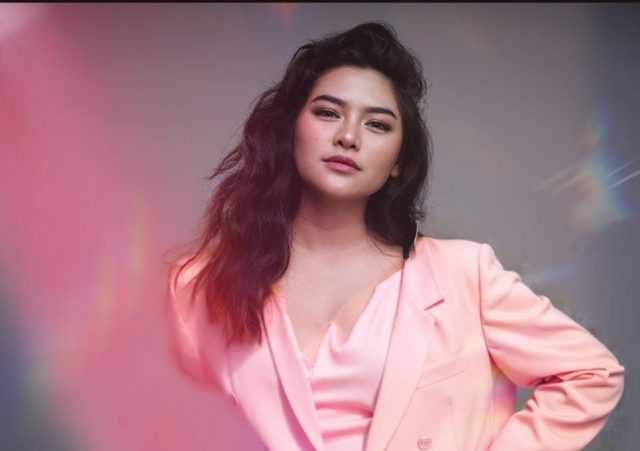 Fran Luncurkan 'Kaleidoskop': Lagu Penuh Positivitas dan Ajakan untuk Berubah Fran Luncurkan 'Kaleidoskop': Lagu Penuh Positivitas dan Ajakan untuk Berubah