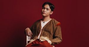 Alvin Lapian Kembali dengan “Berulang dan Berputar”, Lagu untuk Kamu yang Pernah Friendzone Alvin Lapian Kembali dengan "Berulang dan Berputar", Lagu untuk Kamu yang Pernah Friendzone