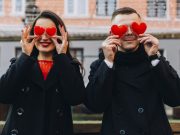 Cinta vs Kecintaan: Bedanya Tipis, Tapi Rasanya Beda Banget! Ilustrasi Cinta vs Kecintaan: Bedanya Tipis, Tapi Rasanya Beda Banget!, Foto: Freepik.