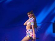 Lisa BLACKPINK Curangi Realita di Coachella 2025: Hello Kitty, Vokal Live, dan Panggung Sinematik yang Bikin Takjub! Lisa BLACKPINK Coachella 2025, penampilan Lisa di Sahara Stage - sumber foto Instagram @blackpink_blinks.forever4